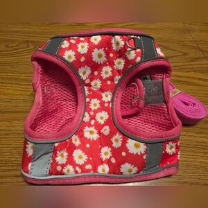 Daisy Floral Pink Dog No Pull Harness And Leash